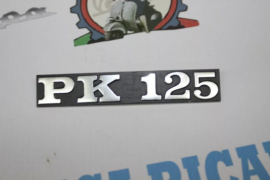 Scritta Laterale Cofano "PK 125" Vespa PK 125 (Modello Senza Frecce)