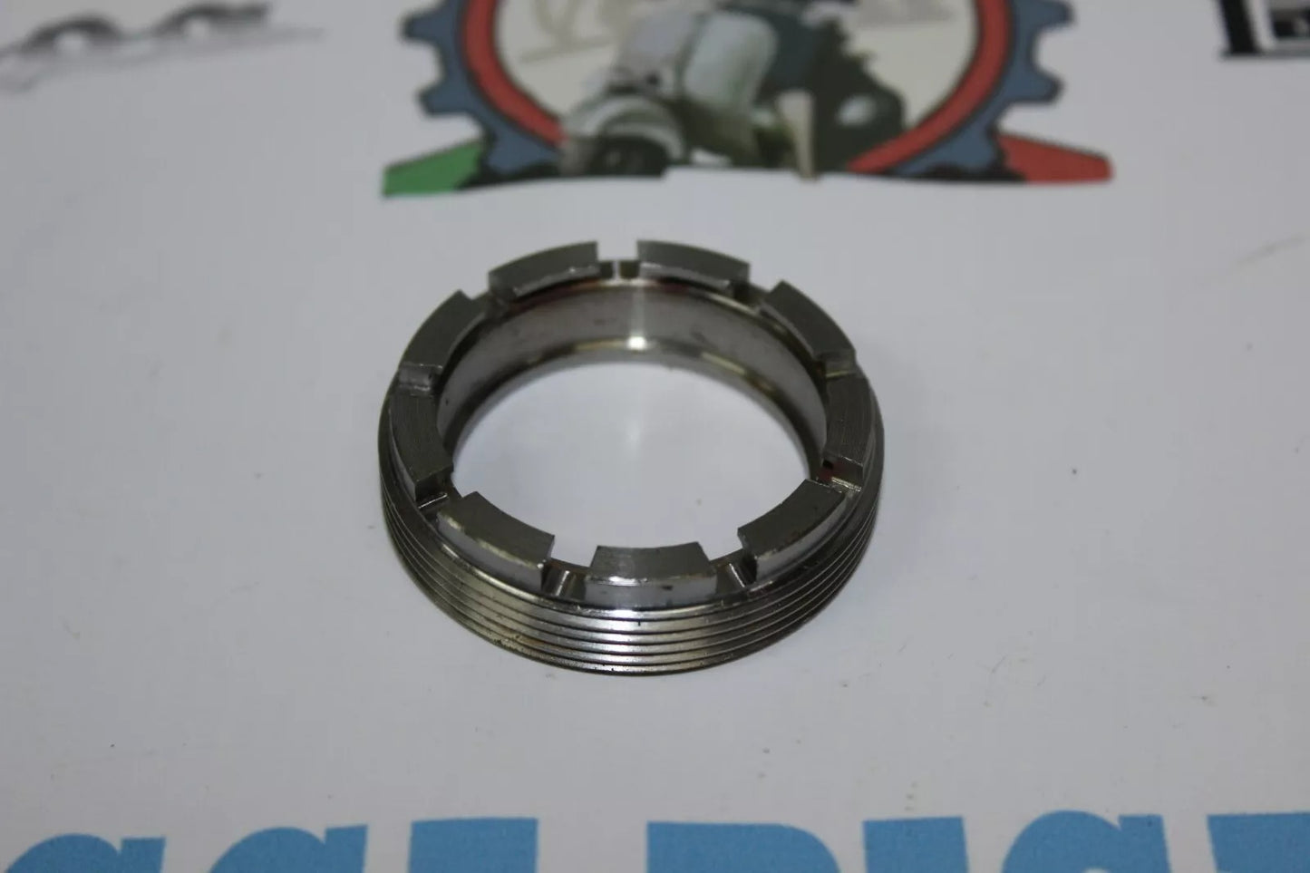 Ghiera Fissaggio Cuscinetto Posteriore Vespa 125 150 180 VNB VBB SUPER 48,75 MM X 1,5 MM - BORDO 2,65