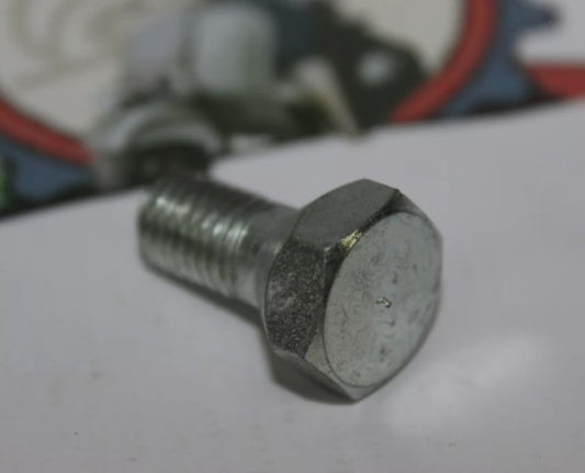 Perno Ruota 17MM Vespa 50 L - R - N