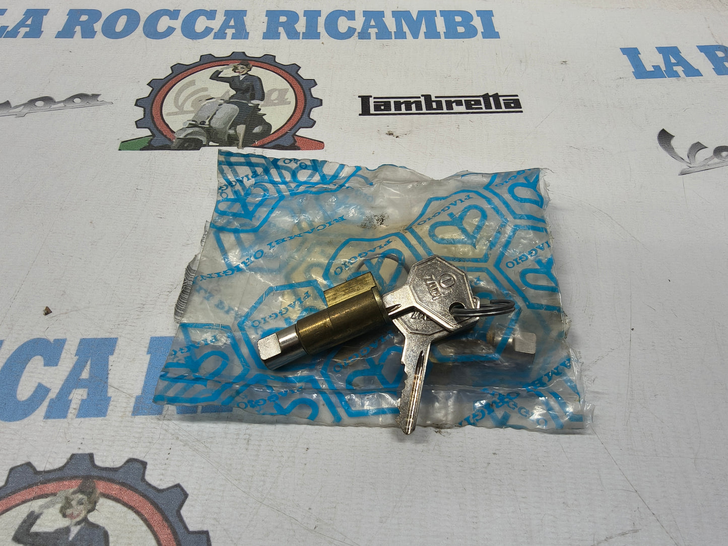 Serratura Bloccasterzo 6MM Vespa PX 125 / 150 / 200 ZADI PIAGGIO
