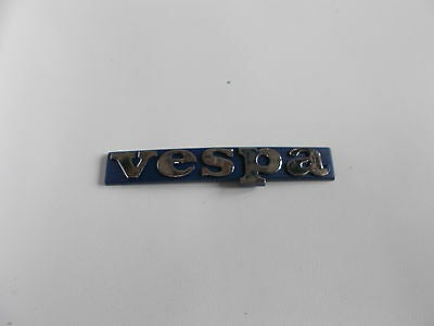 Scritta "VESPA" anteriore Vespa HP 4 SPEED [SFONDO BLU]  - R.O 259474