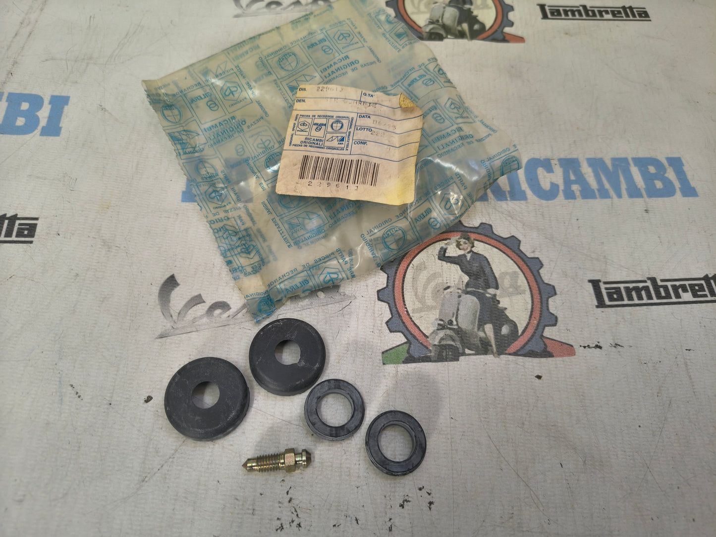 Gommini Cilindretto Freno Anteriore Piaggio Cosa 229613