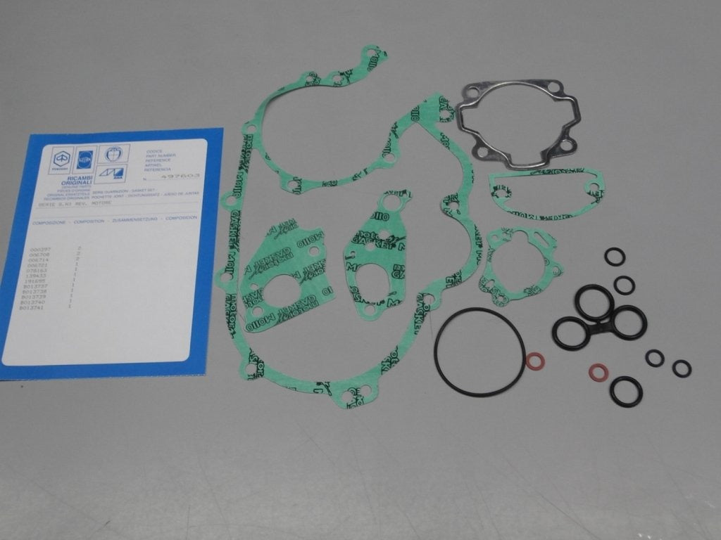 Kit Guarnizioni Motore Vespa  PX 125/150 Con Miscelatore PIAGGIO 497603