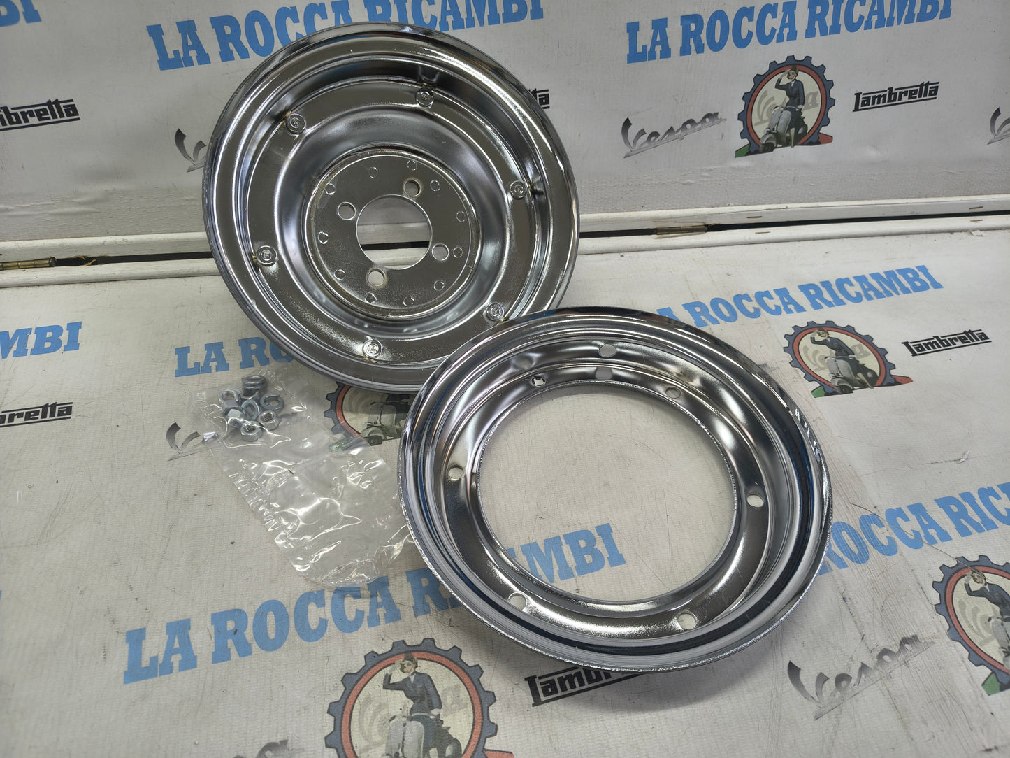 Cerchio Ruota Cromato 8 Vespa V30 / V33 - VM - VN - VL - VB1 - VNA - VNB - VBB